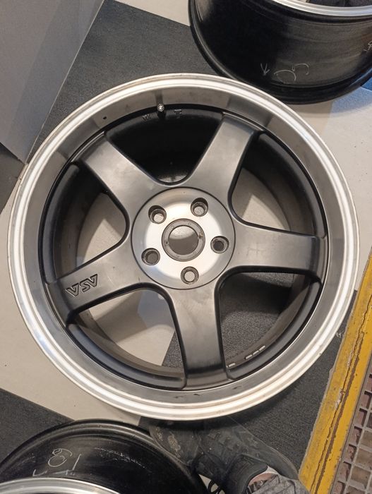Alufelgi ASA 18 5x114.3 8.5j et 40 JDM Mazda 3 nissan