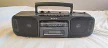 Radiomagnetofon Sony CFS-200L