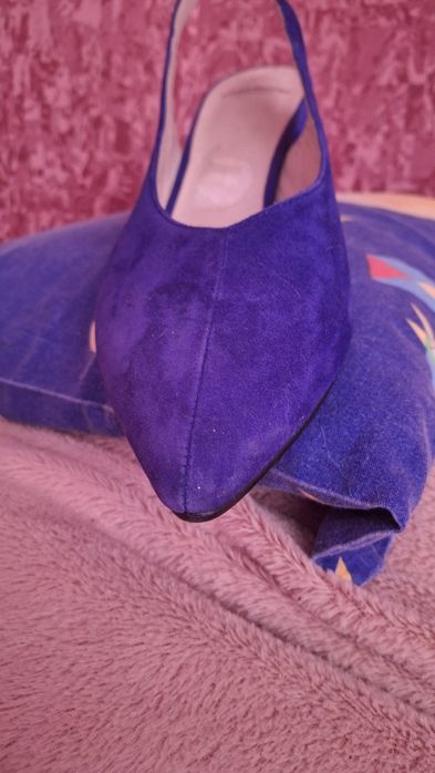 Босоніжки замшеві 41 розмір