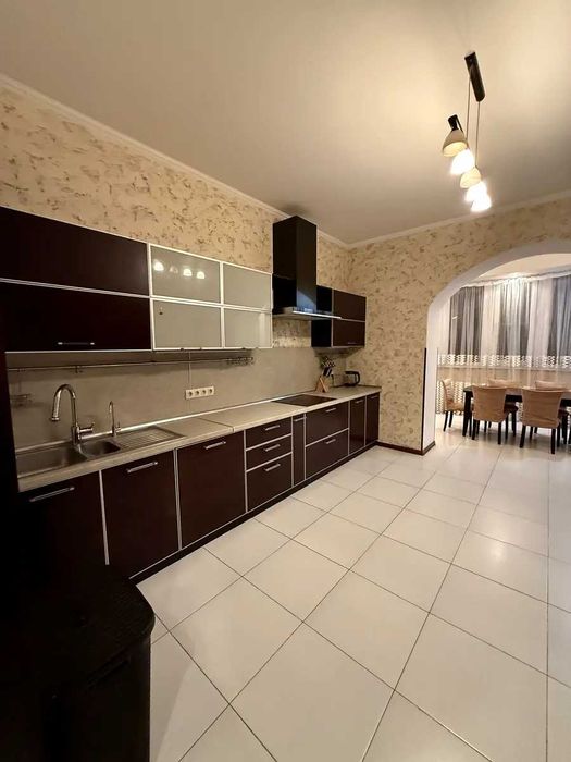 Оренда великой квартири .Житловий комплекс «Оазіс»