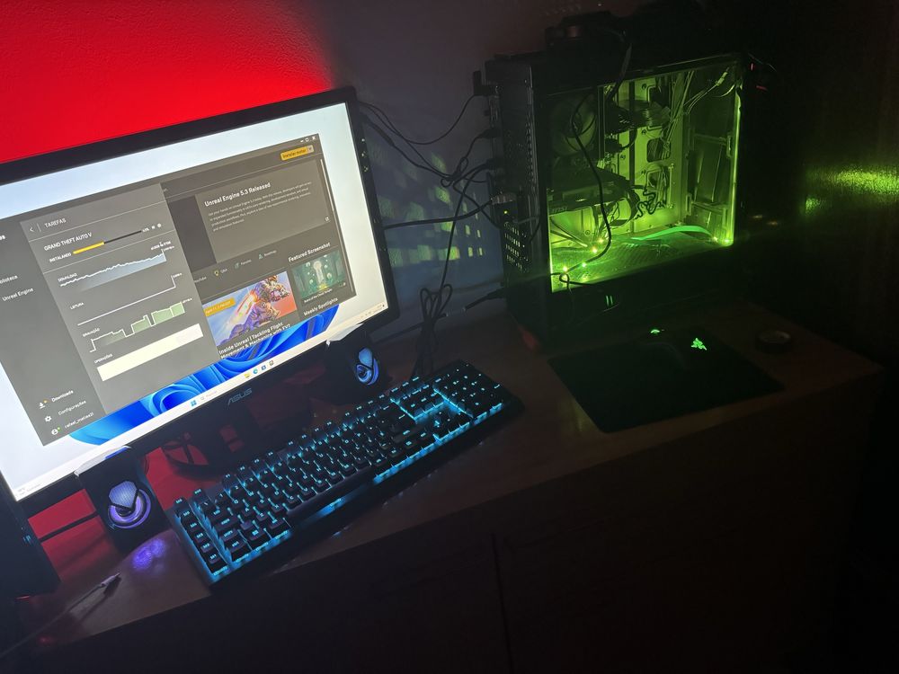 Vendo PC GAMER com teclado, rato, tapete, monitor