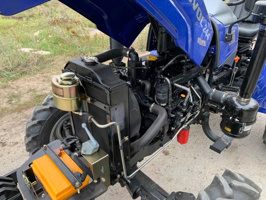 Мінітрактор Foton FT 244 HXN (24 к.с., 4×4, дизель, синій)