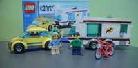 Zestaw LEGO 4435 - samochód z przyczepą kempingową