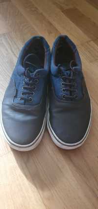 Buty Vans r. 39 (25cm)