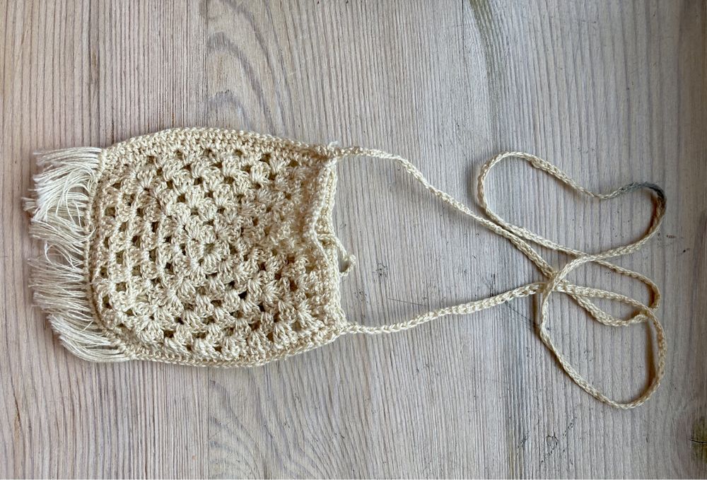 Koronkowa torebeczka mini boho kremowa beżowa