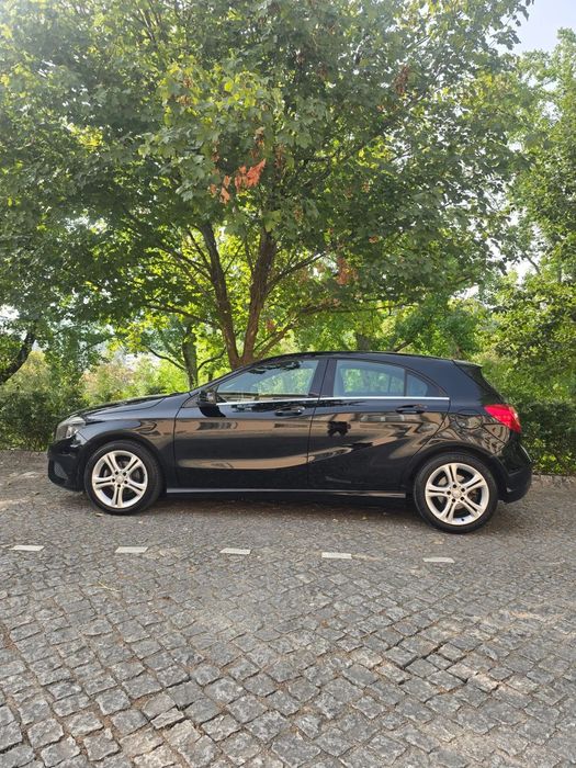 Mercedes-Benz A 180