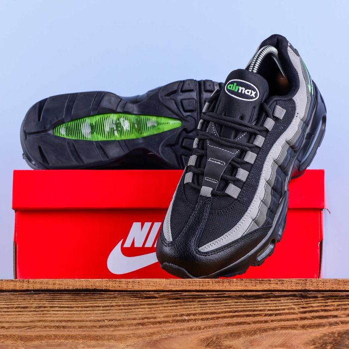(2008) Чоловічі Кросівки Nike Air Max 95 чорні з салатовим і сірим