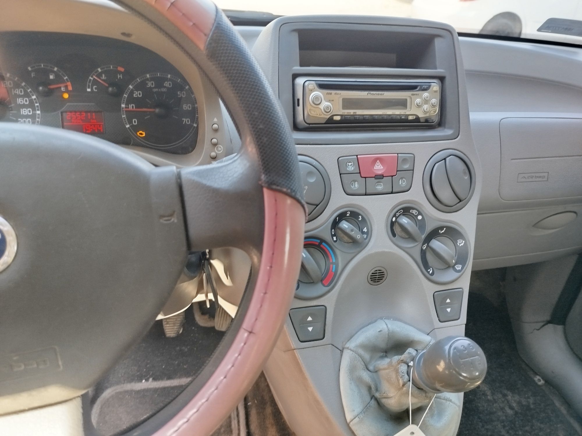 Fiat Panda 2004 rok