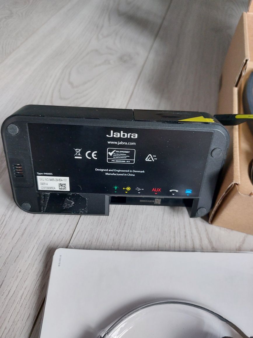 Bezprzewodowe słuchawki ze stacją ładująca Jabra Pro 9400BS