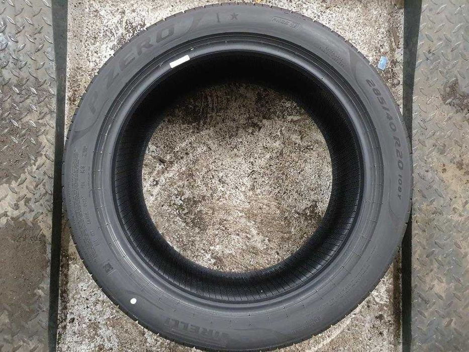 285/40R20 Pirelli PZero PZ4 XL para opon lato nowe nr2279B