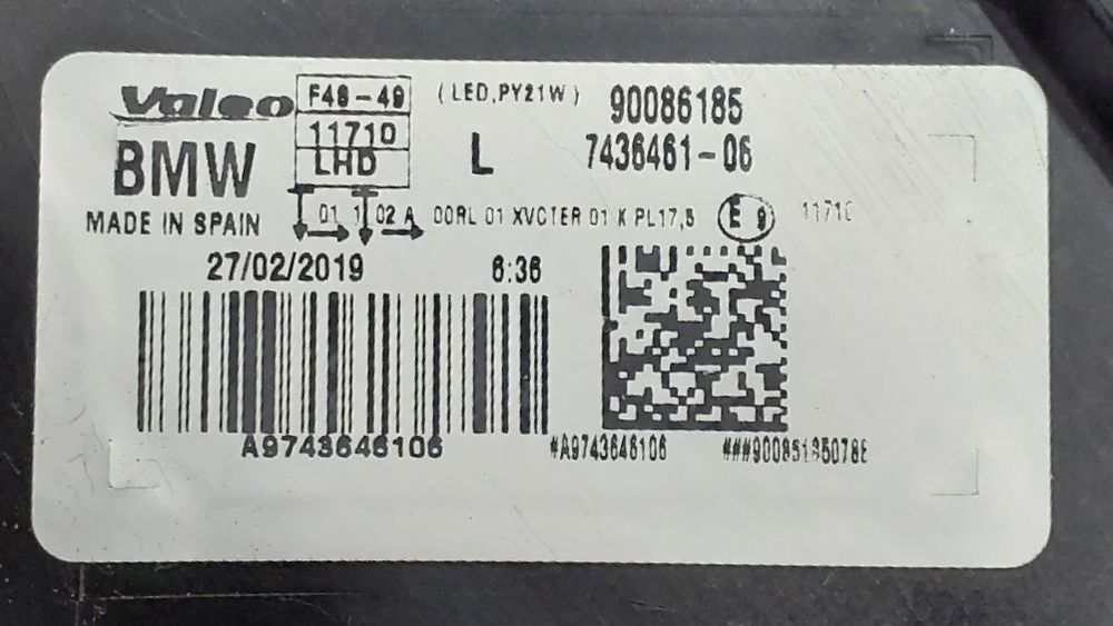 Ótica / farol esquerda BMW X1 (F48)