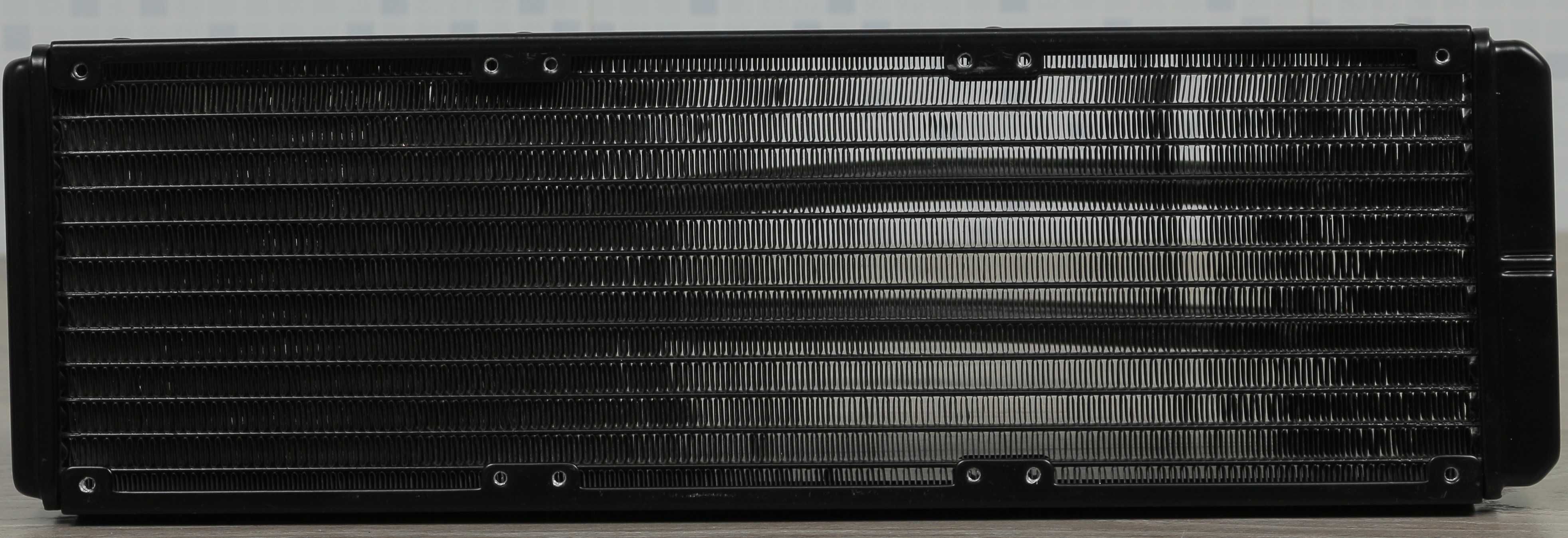 Продам систему водяного охлаждения Enermax LIQMAX III ARGB 360 Новая.