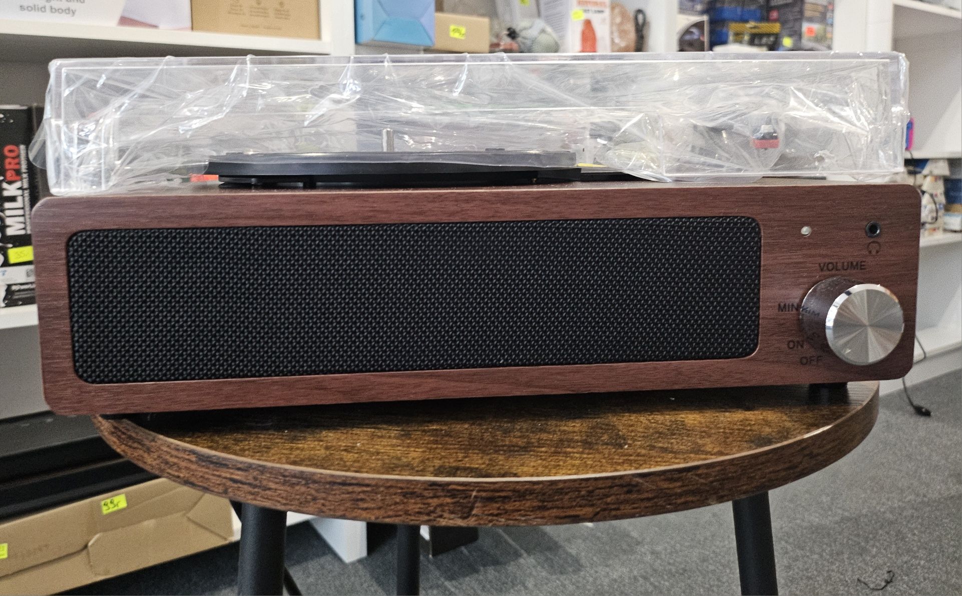 Retro gramofon A6