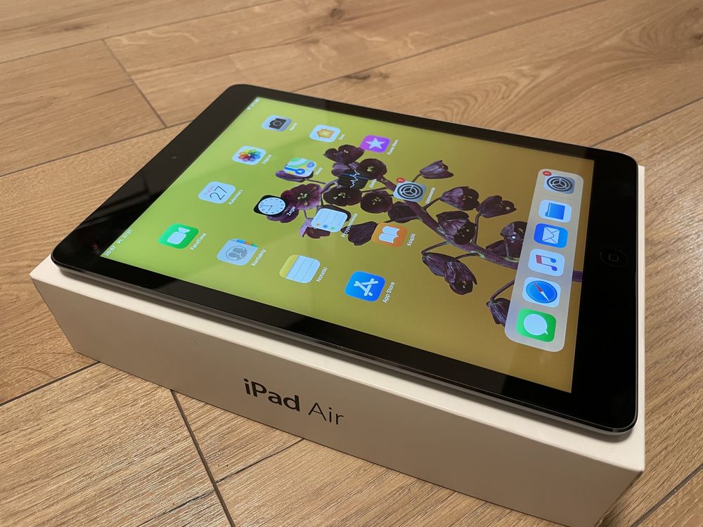 Idealny iPad Air A1475 Cellular Space Gray w PERFEKCYJNYM stanie!