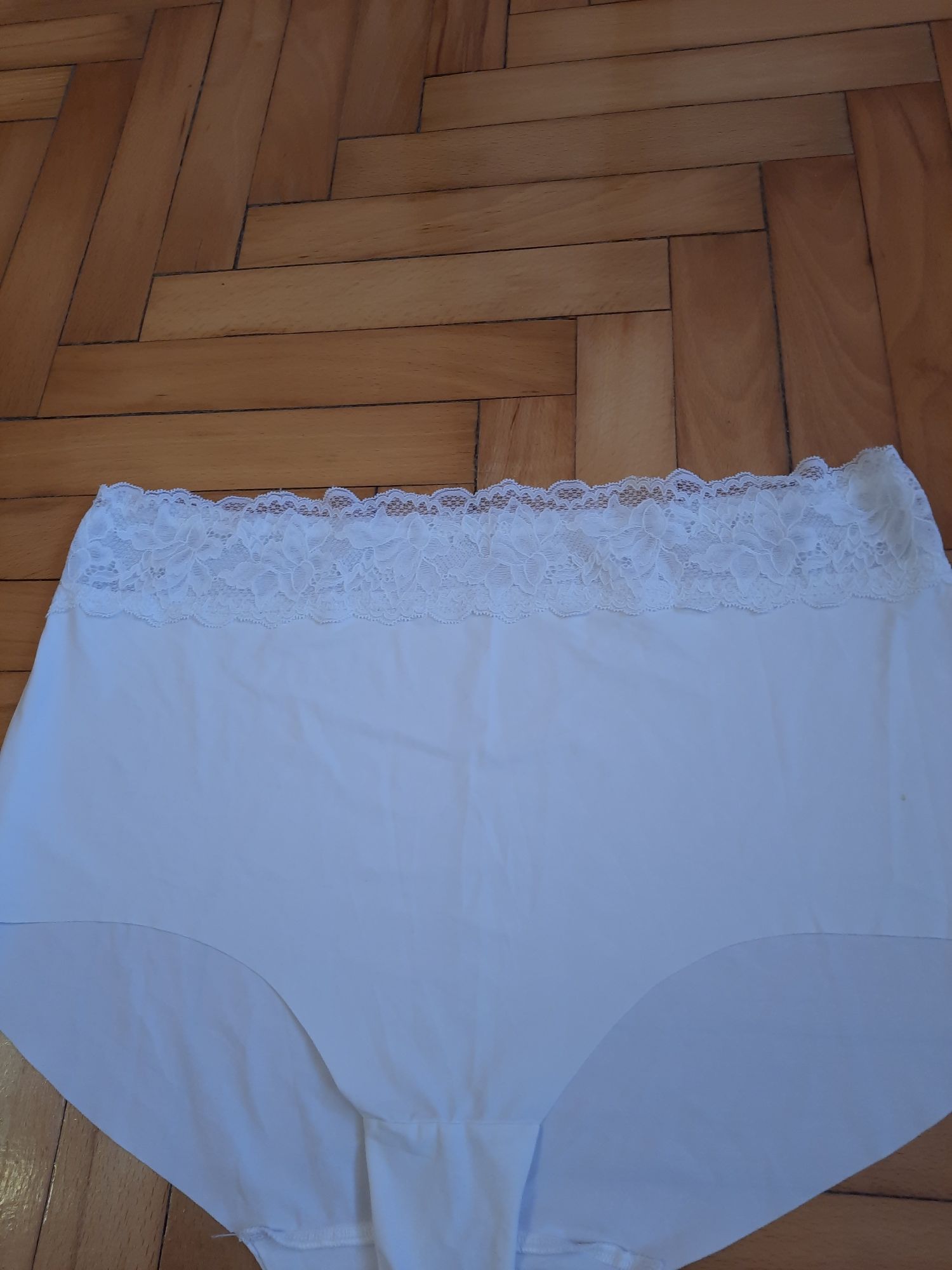 Труси великі безшовні стрінги бразиліани корсет портупея білизна L XXL