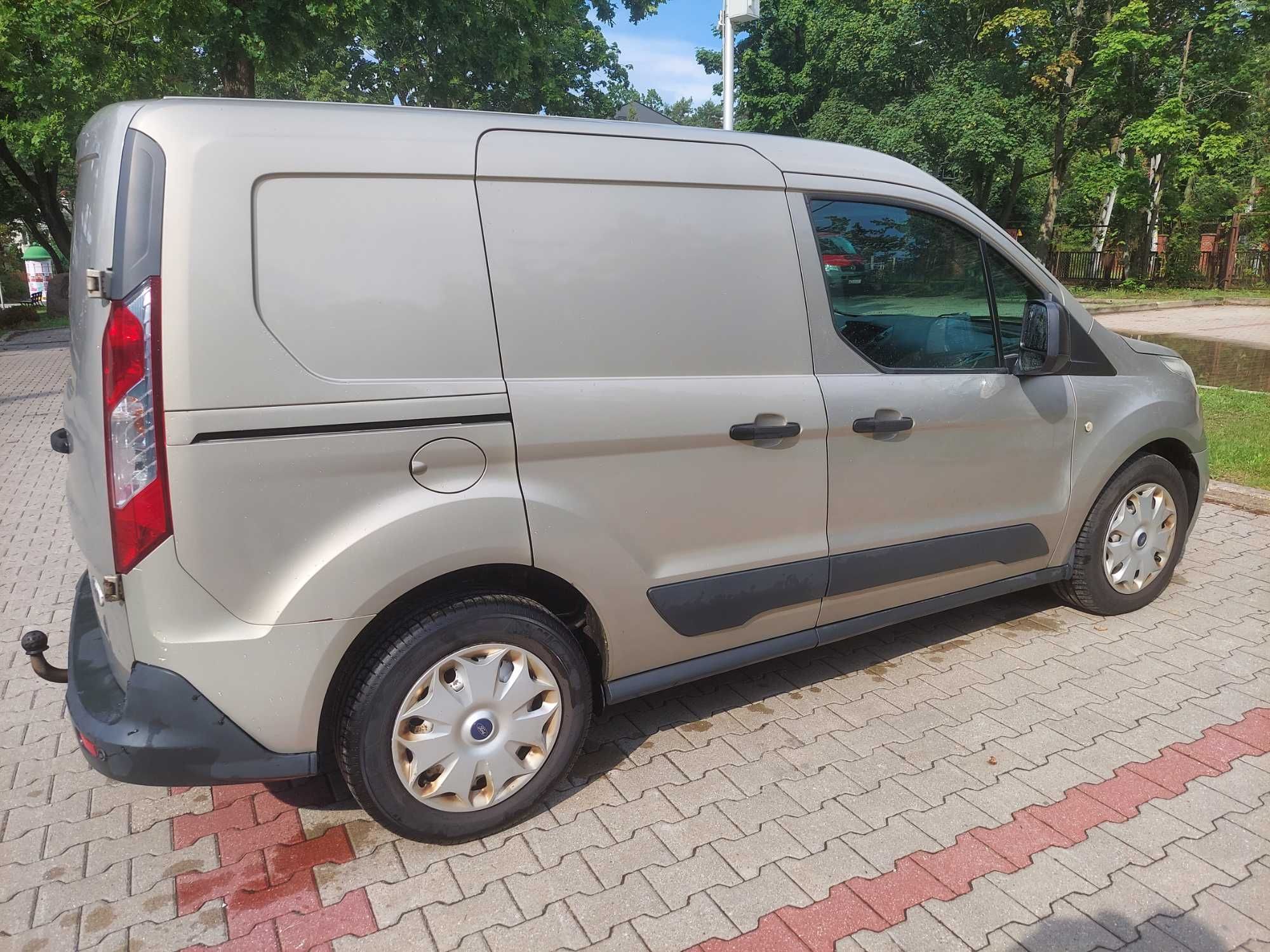 Pierwszy właściciel nowe tarcze  klocki  serwis olejowy