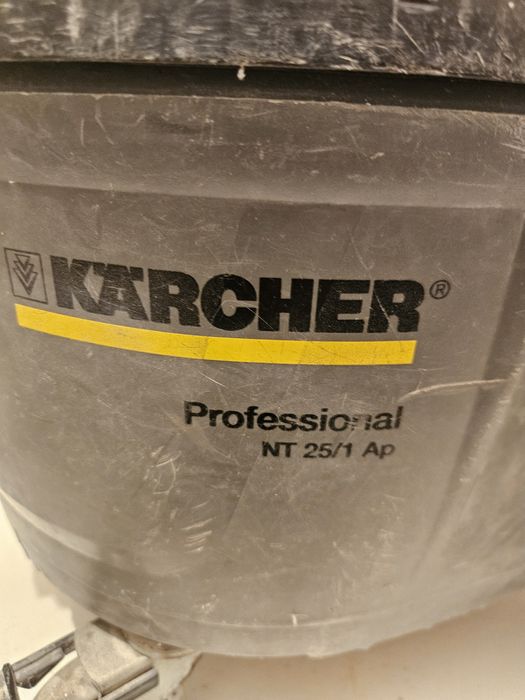 Odkurzacz przemysłowy Karcher