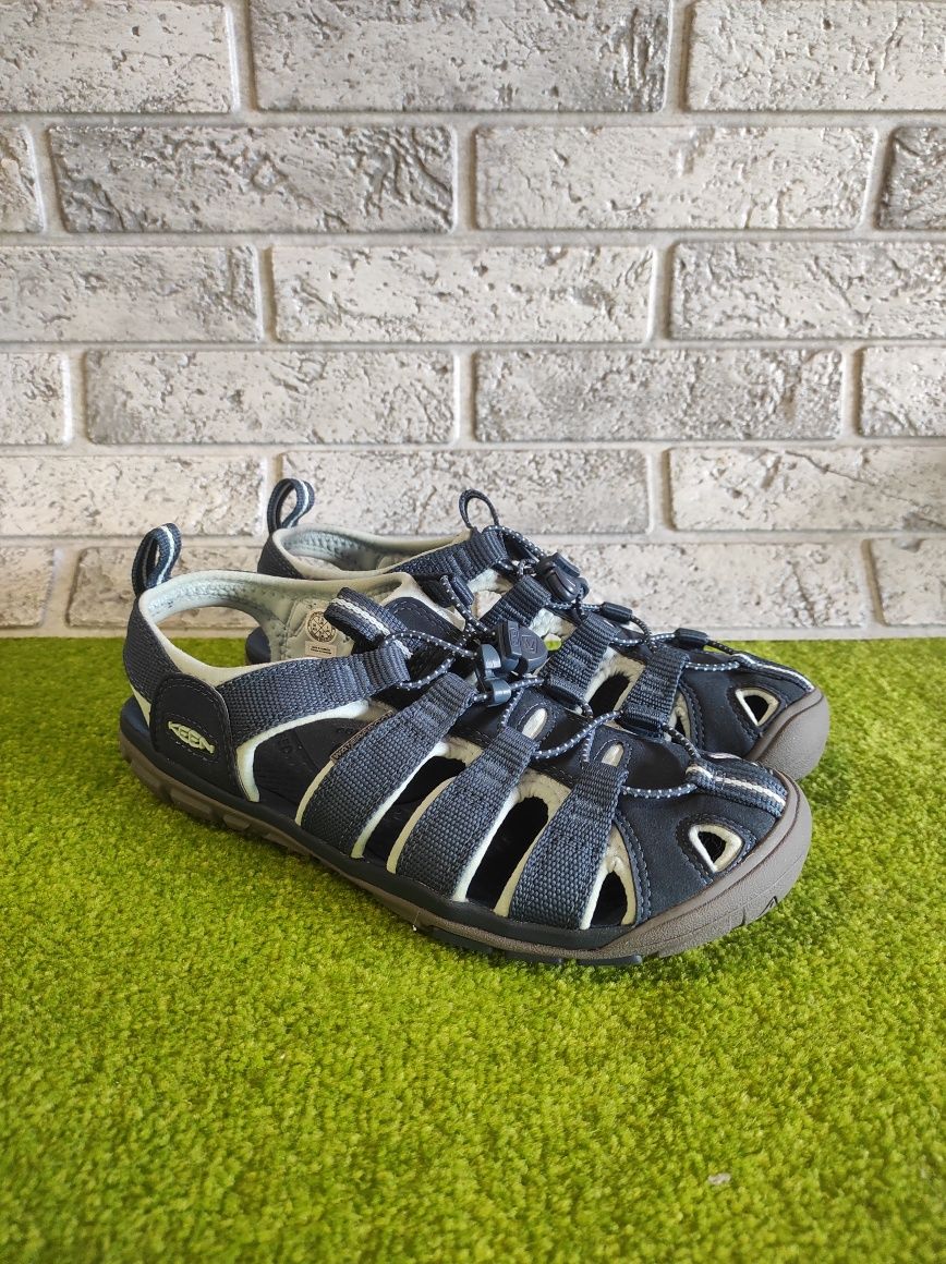 Сандалі KEEN р.38