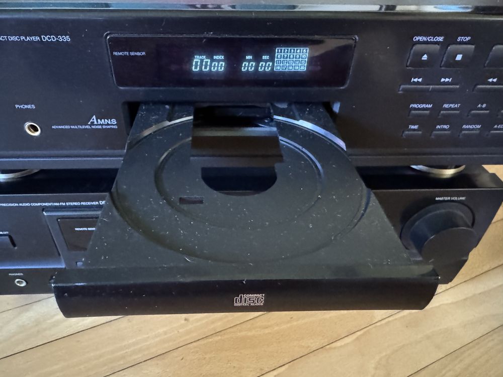 Zestaw audio Denon – CD DCD-335 + Amplituner DRA-275RD