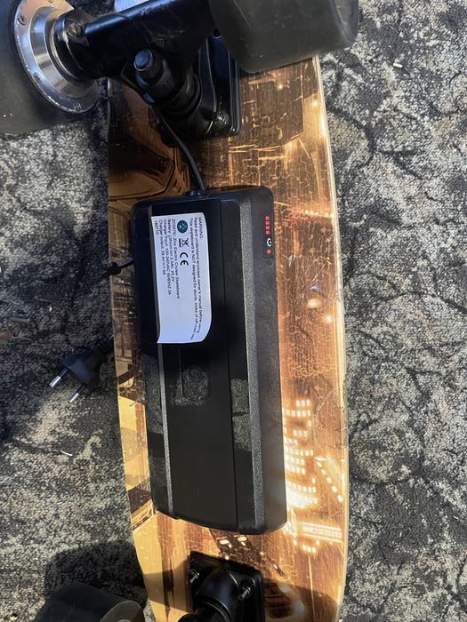 Deskorolka ZINC elektryczna z pilotem