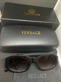 Versace oculos de sol Dourados