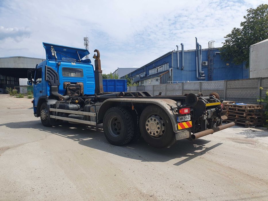 Volvo fm 6x2 hakowiec z regulacją wysokości haka