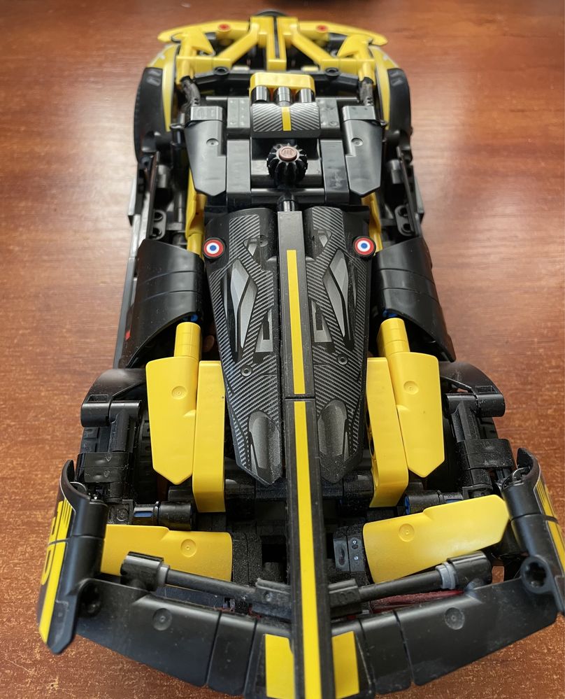 Lego technic Bugatti bolide