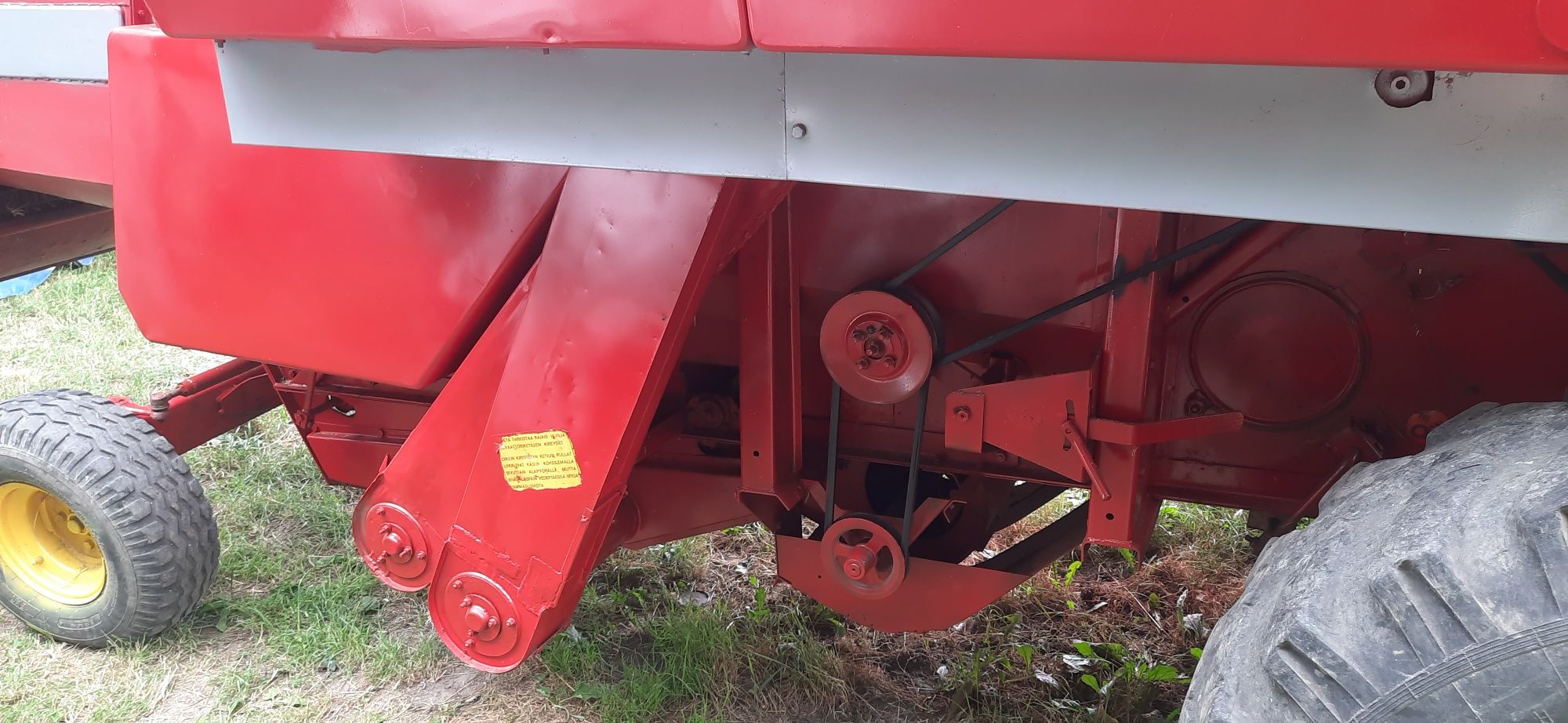 Massey Ferguson 307