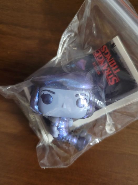 Robin kinderjoy stranger things up