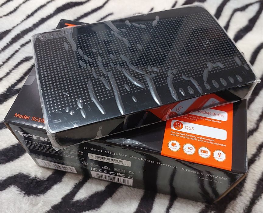 Гигабитный коммутатор Tenda 8 портов SG-108