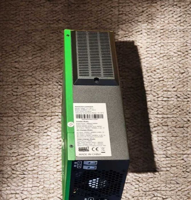 Гібридний інвертор на 1,5 квт 12v потужний інвертор