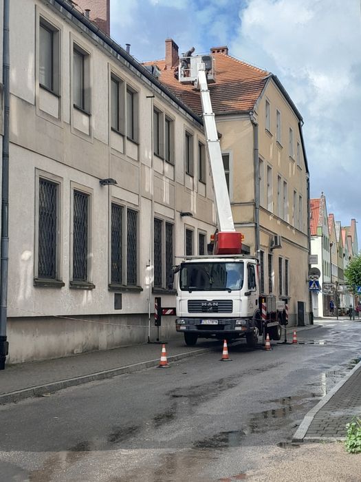 Usługi Podnośnik koszowy terenowy 4x4 napędy 35m 20m HDS  zwyżka