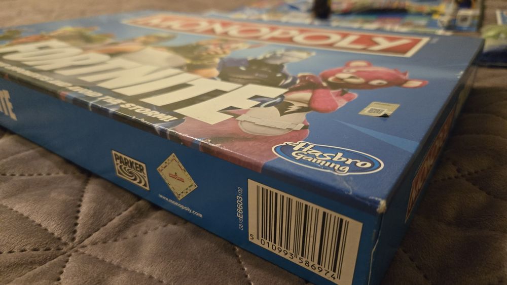 Настольная игра Монополия Fortnite от Hasbro