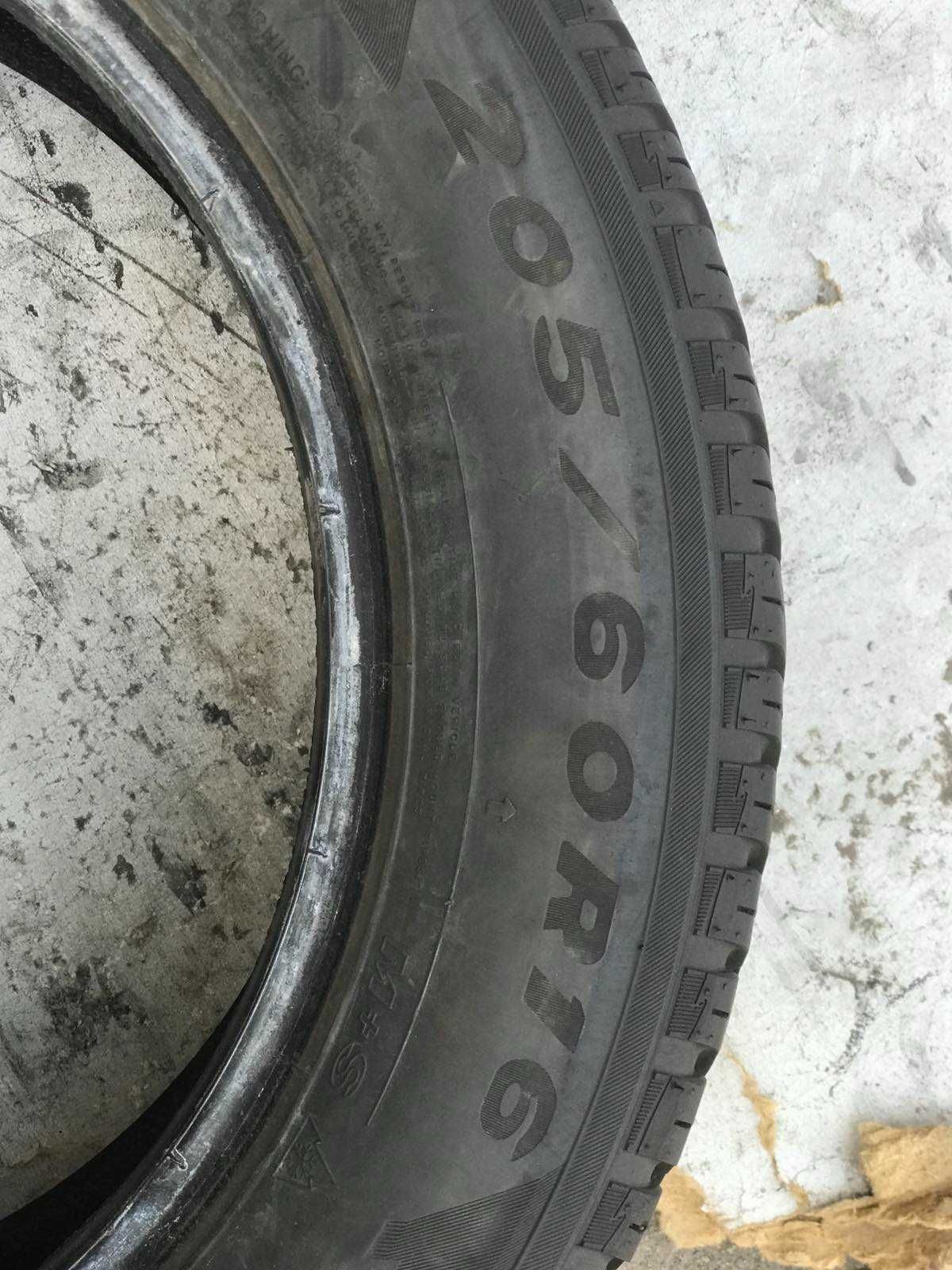 Шини Maxxis Premitra AllSeason 205/60R16 Пара Б/у Склад Оригінал