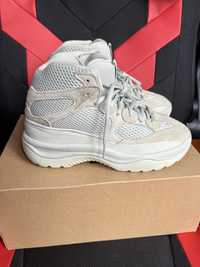 Adidas Yeezy Desert Boot DSRT BT Salt sneakersy wysokie buty 40