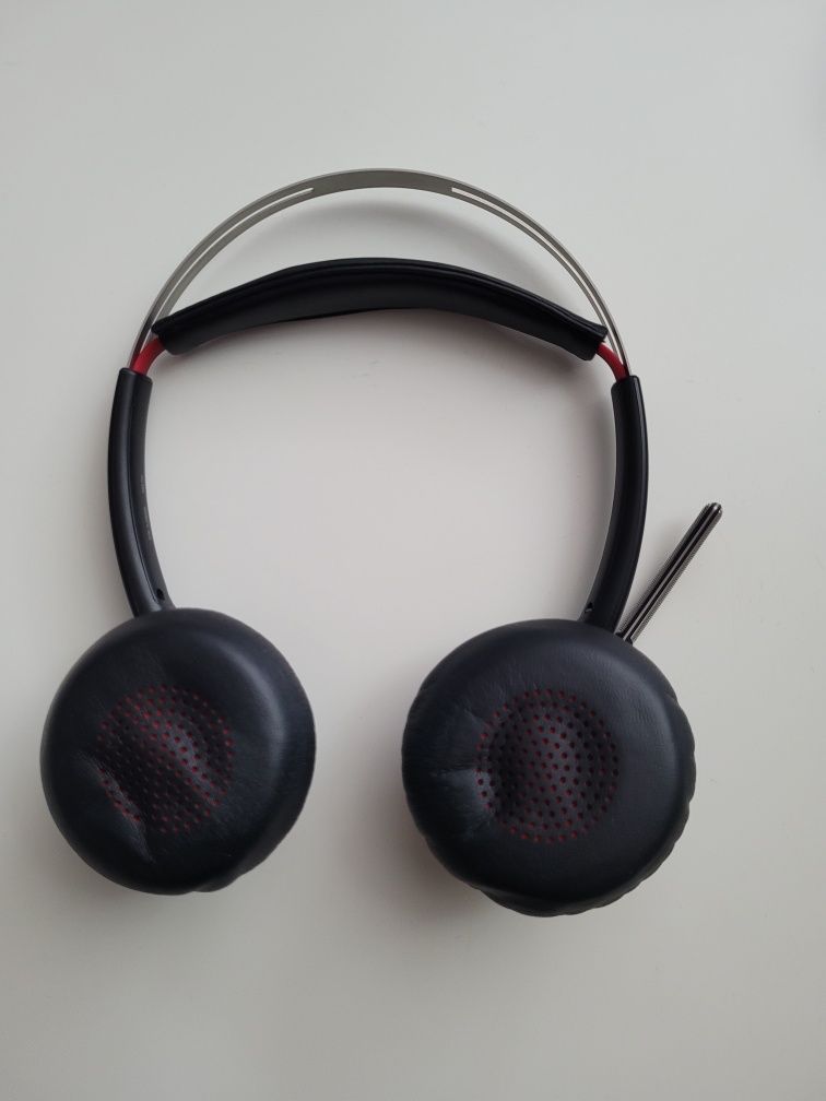 Słuchawki bluetooth Plantronics Voyager Focus UC B825 - plus baza