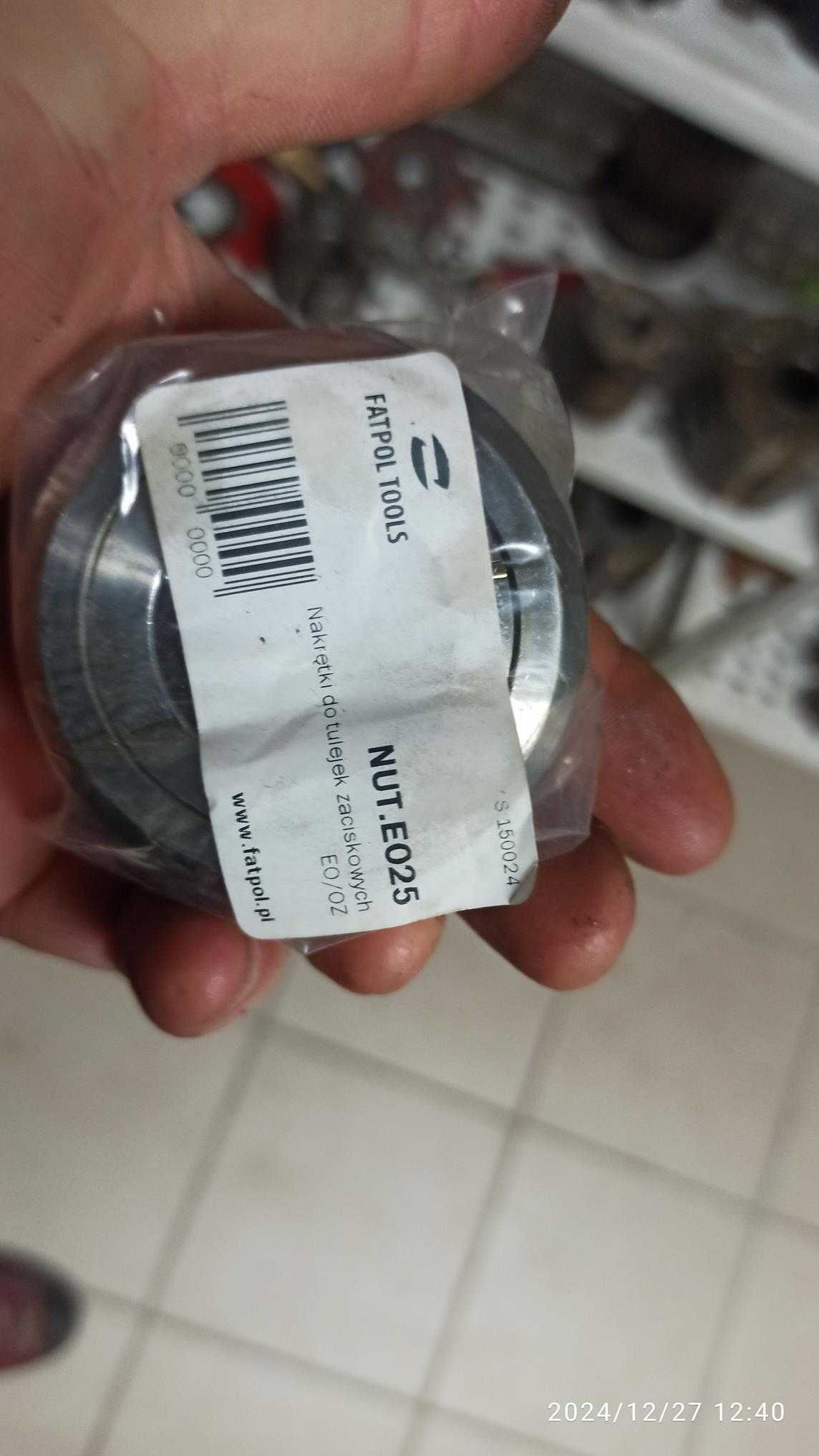 nakrętka do tulei zaciskowych  do trzpieni