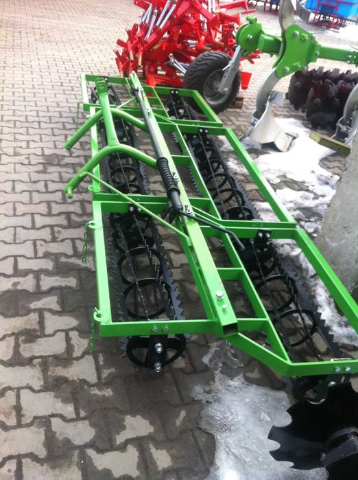 Каток на культиватор і борону Bomet