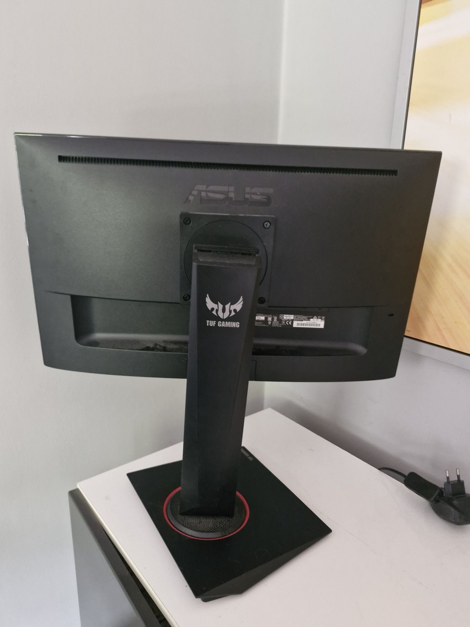 Monitor asus tuf Gaming VG249Q