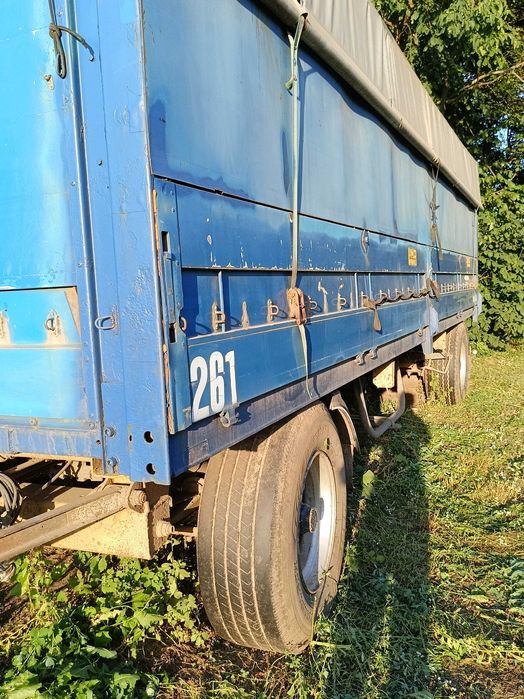 Причіп бортовий тентований