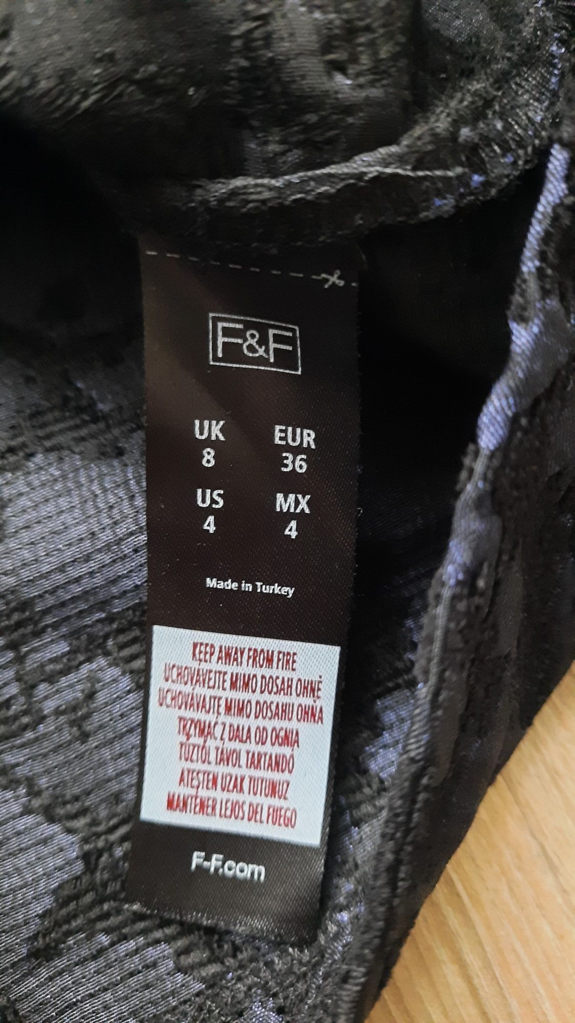 Sukienka czarno-granatowa F&F r.S/36/8