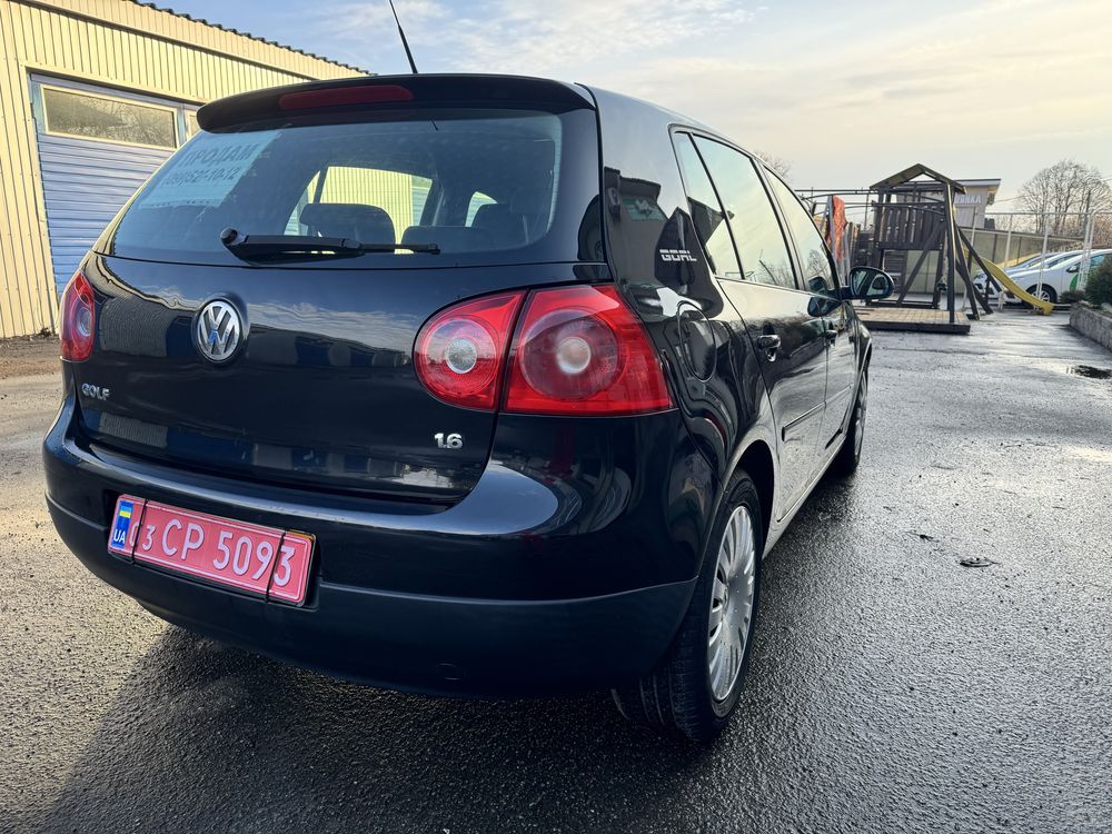 Volkswagen golf 5 1.6mpi 2006