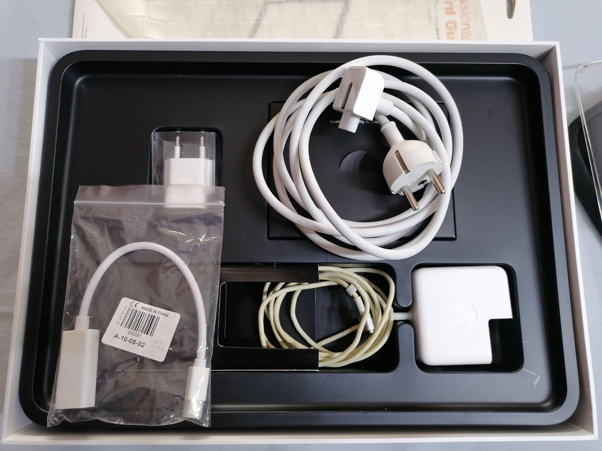 MacBook Air 8GB 256GB
