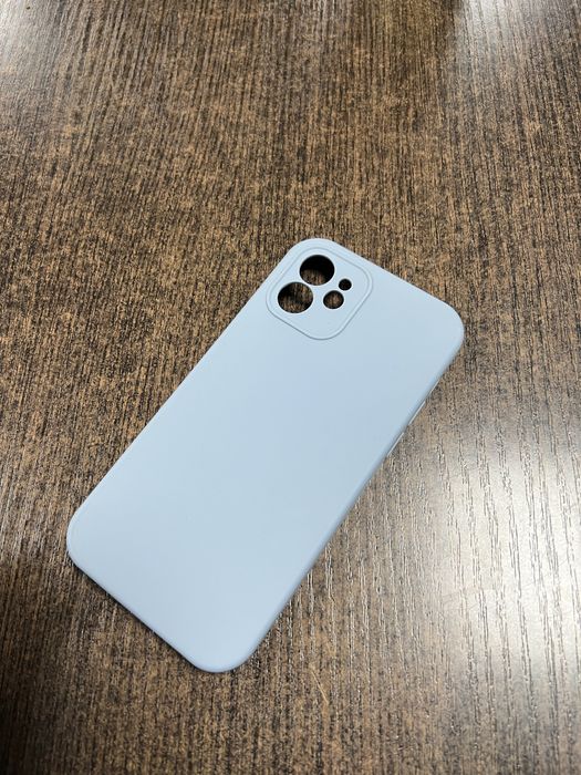 Новмй чохол на айфон 12