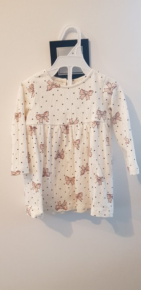 Sukienka dla dziewczynki na długi rękaw rozm 68 H&M