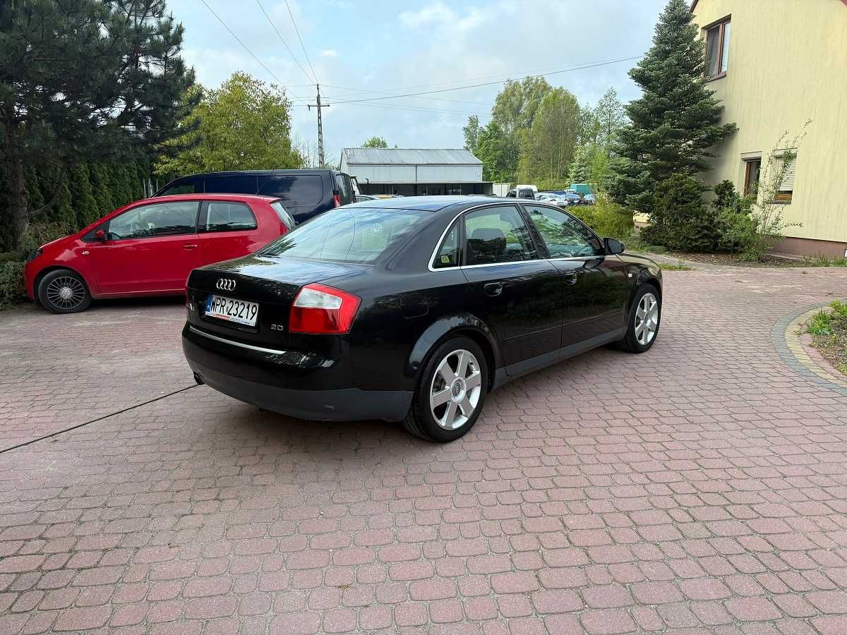 Audi A4 / 2.0 /////