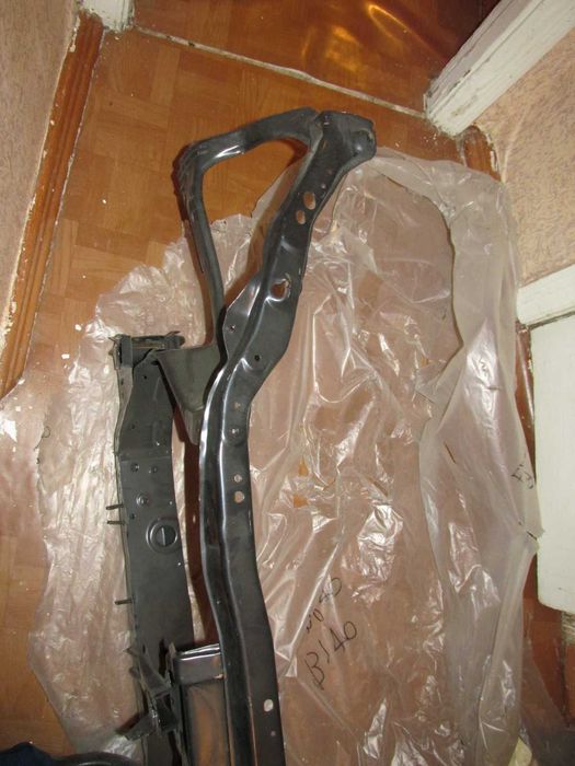 Панель радіатора, "телевізор" Opel Vivaro, Renault Traffic, Primastar