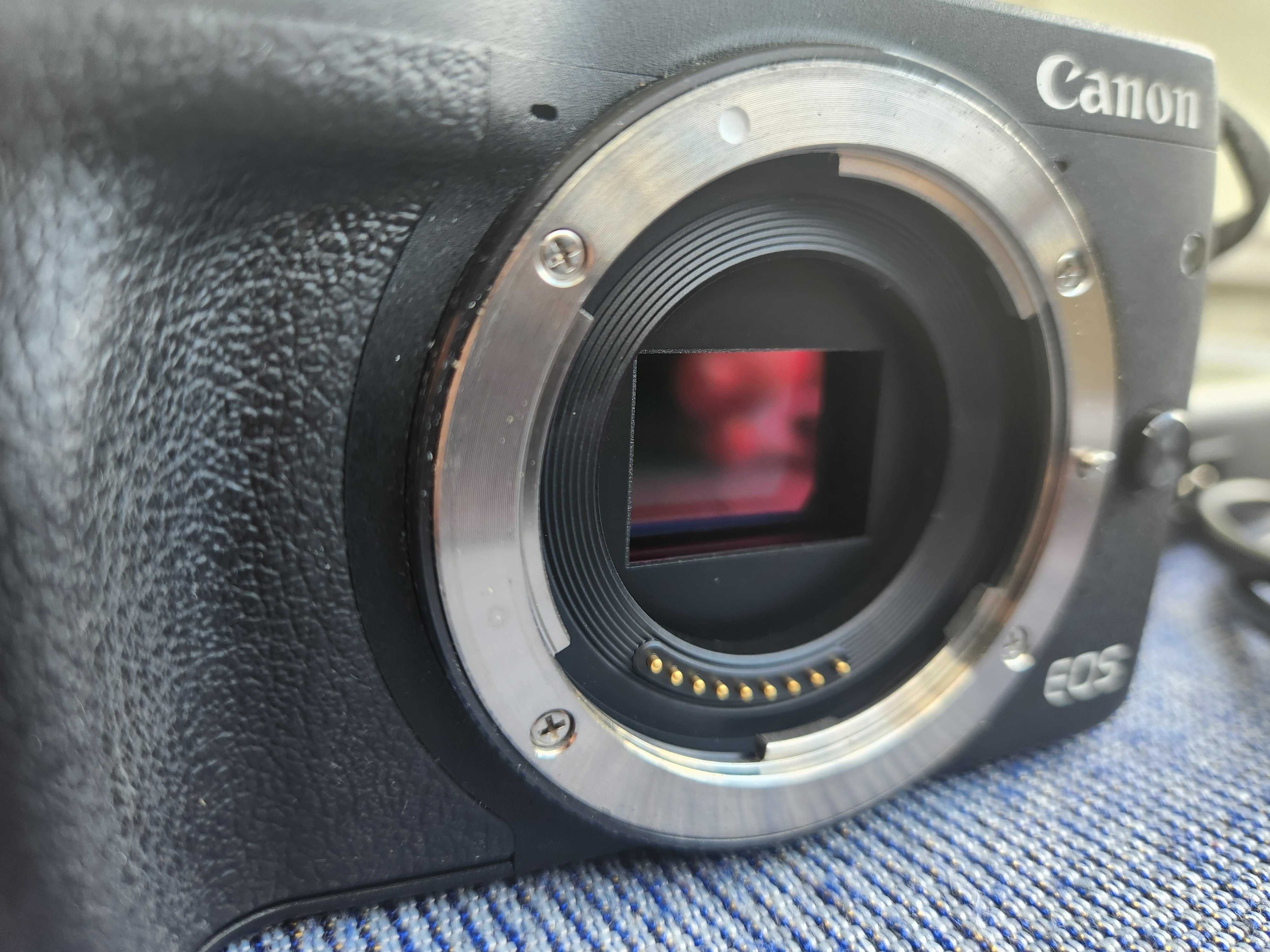 Canon EOS M3 + obiektyw 18-55mm IS STM, stan bardzo dobry, komplet
