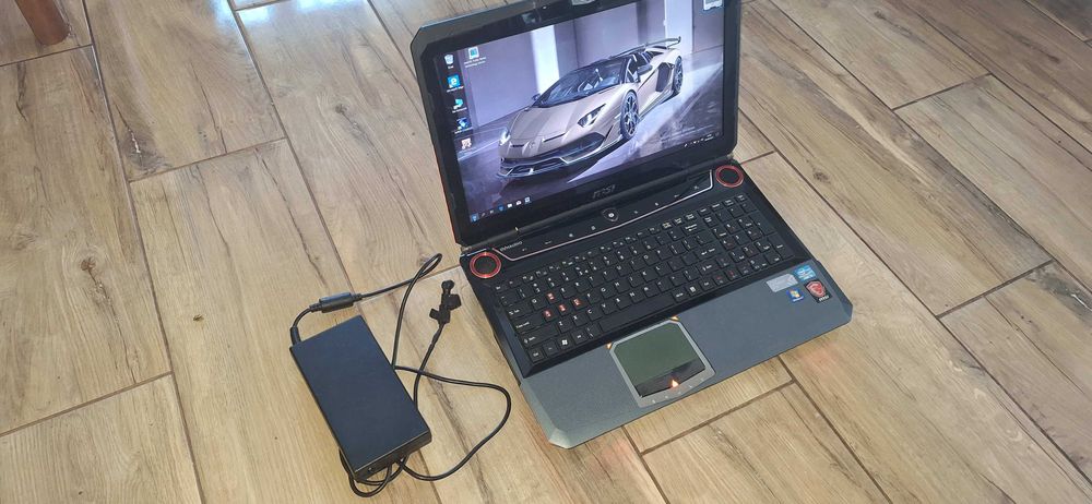 Laptop gemingowy MSI GT683 i5 /Nvidia Gtx / SSD+HDD/8 Gb