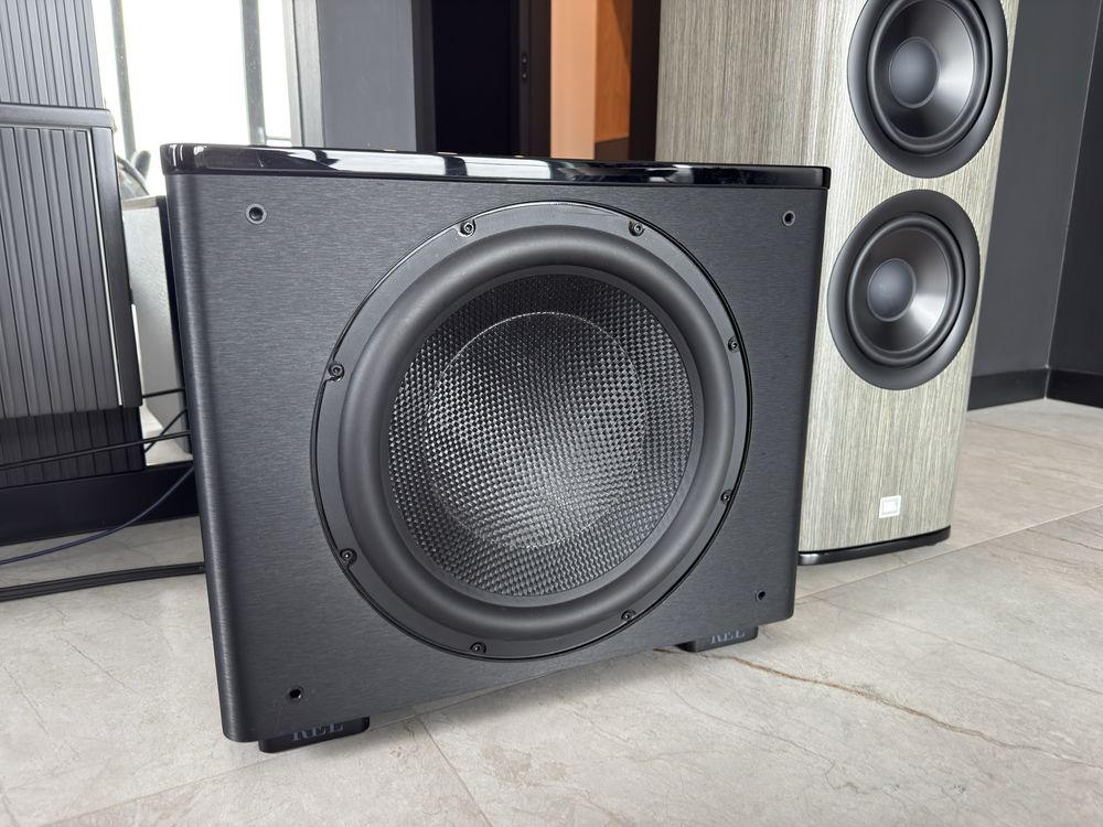 Potężny zestaw HI-END stereo. Bezkompromisowa broń na sasiada